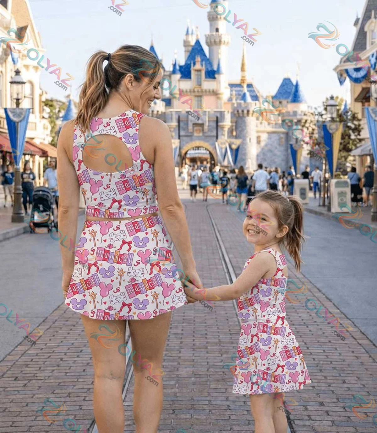 Disney Mickey & Friends Dress Set - Variant 4 Disney Mickey & Friends Dress Set - Variant 4