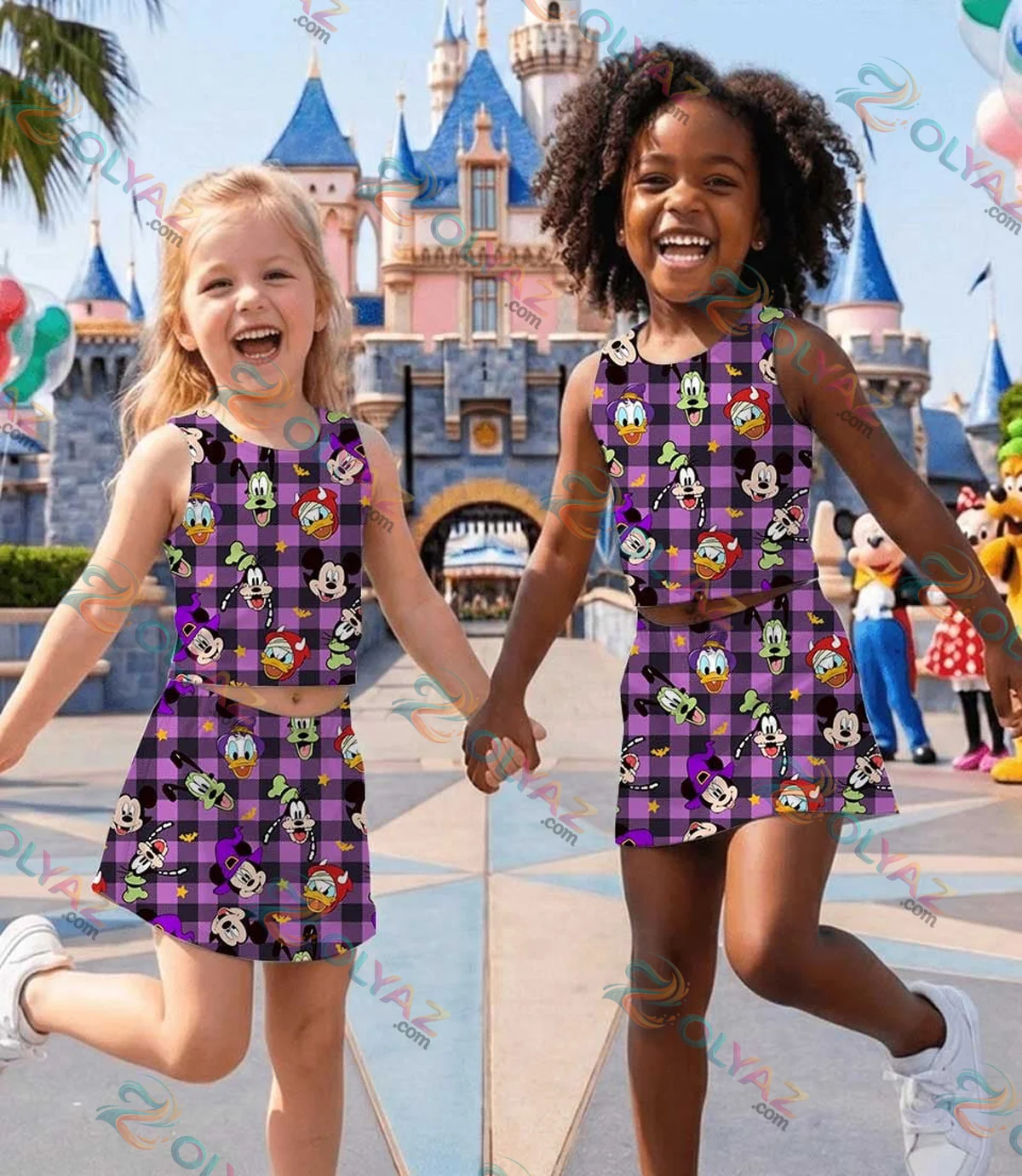 Disney Mickey & Friends Dress Set - Series 7 Disney Mickey & Friends Dress Set - Series 7