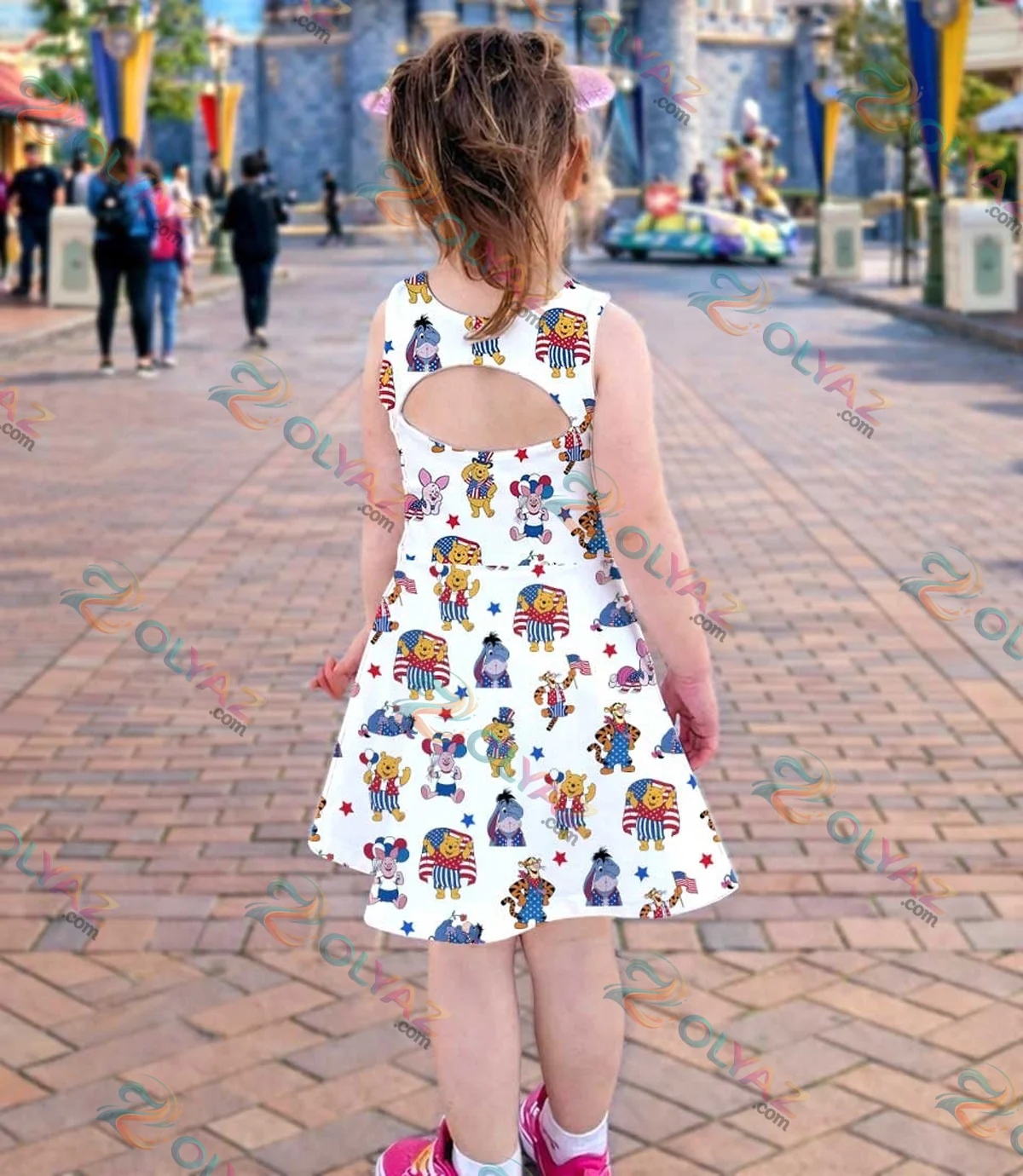 Winnie the Pooh & Friends Dress Set Winnie the Pooh & Friends Dress Set