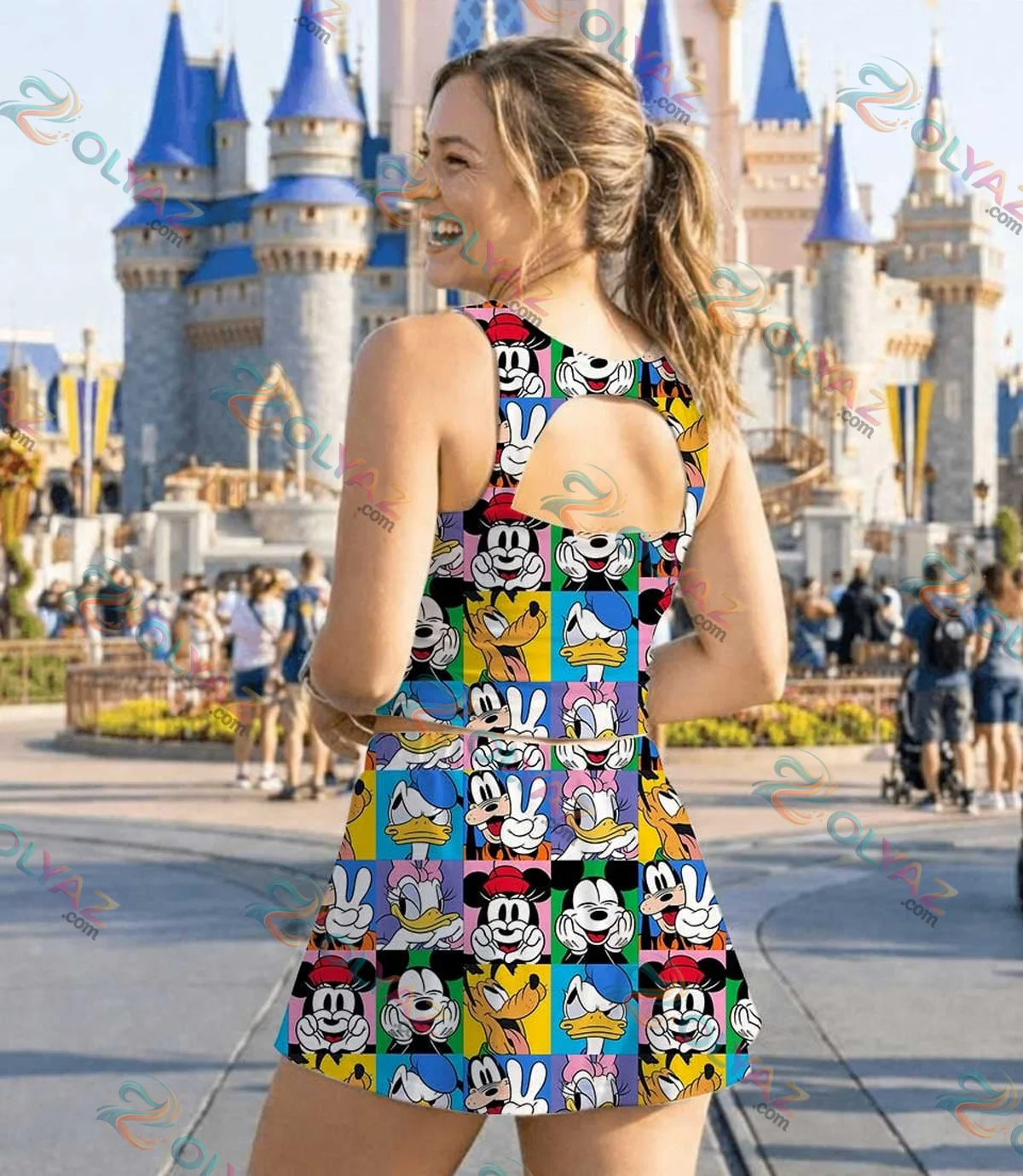 Mickey & Friends Dress Set - Series 7 Mickey & Friends Dress Set - Series 7